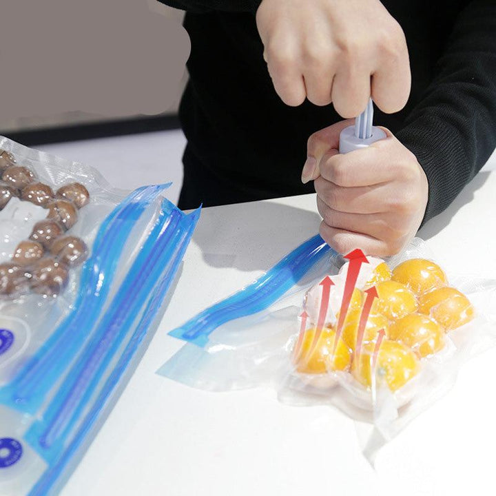 Premium reusable vacuum bags keep food fresh longer. Perfect for freezer, meal prep, & eco-friendly preservation.