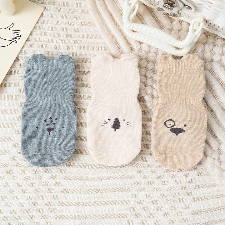 3-pack anti-slip baby socks with rubber grippers, soft cotton for infants learning to walk, unisex footwear.