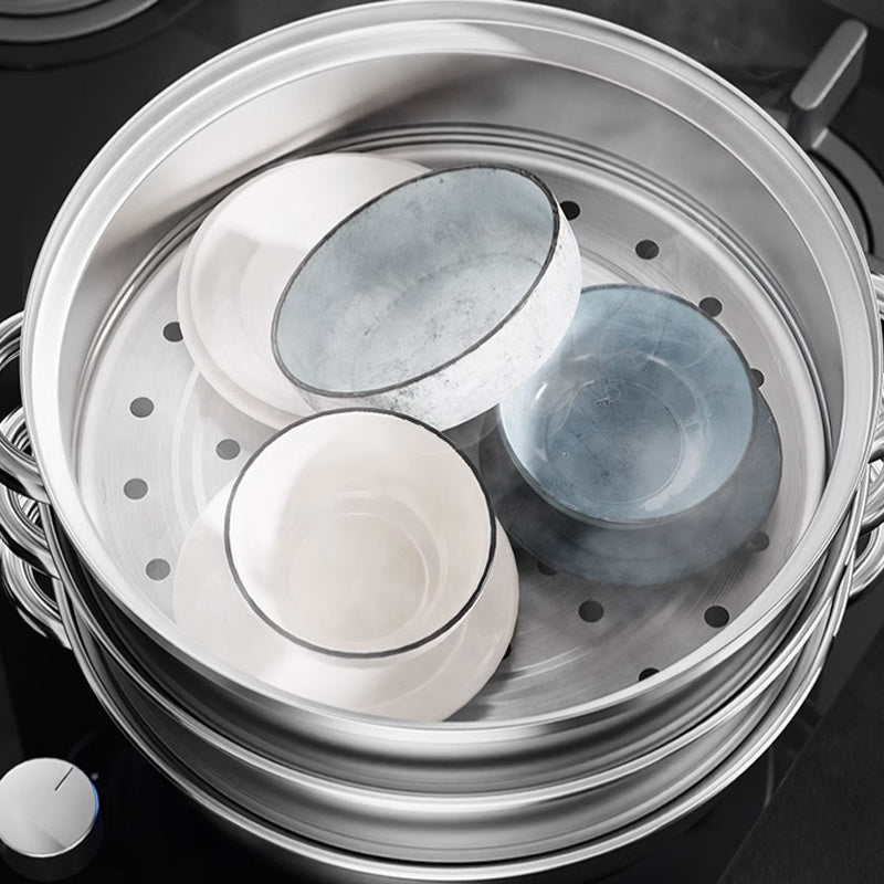 Versatile multi-cooker: 3-tier stainless steel steamer for nutritious vegetables, fish, and more.