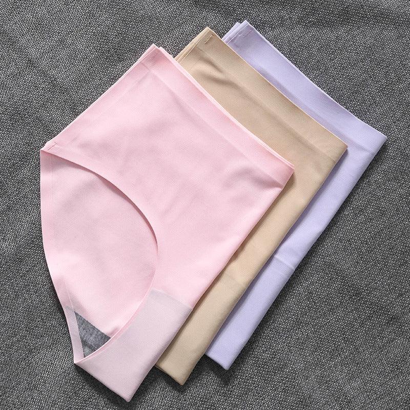 5-pack women's silky soft seamless underwear, comfortable no-show panties for everyday essentials.