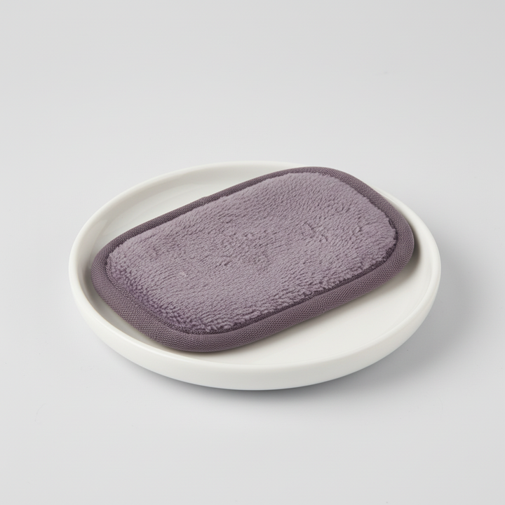Before & after using reusable facial cleansing pads for effective, eco-friendly makeup removal