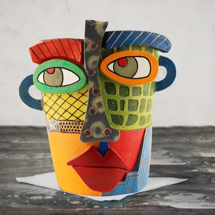 Unisex abstract face planter, a stylish & unique gift for garden or home decor lovers.