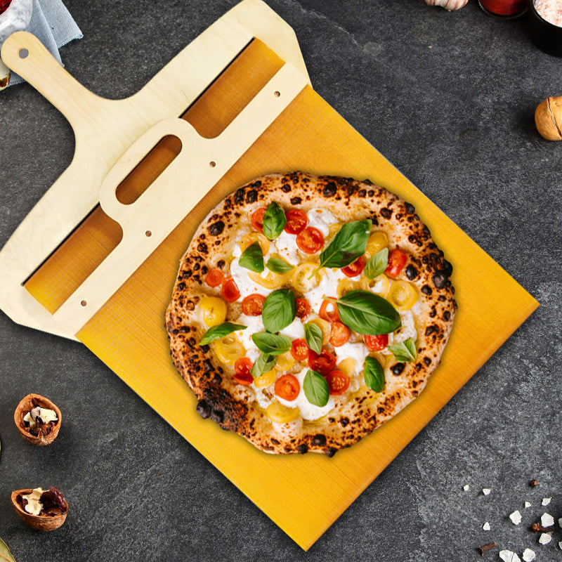 High-quality birch wood pizza peel, adjustable and designed for safe pizza handling