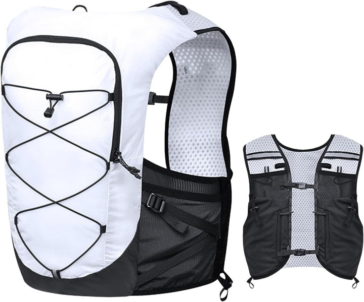 Hydration running vest, Alvory model demonstrating comfortable fit