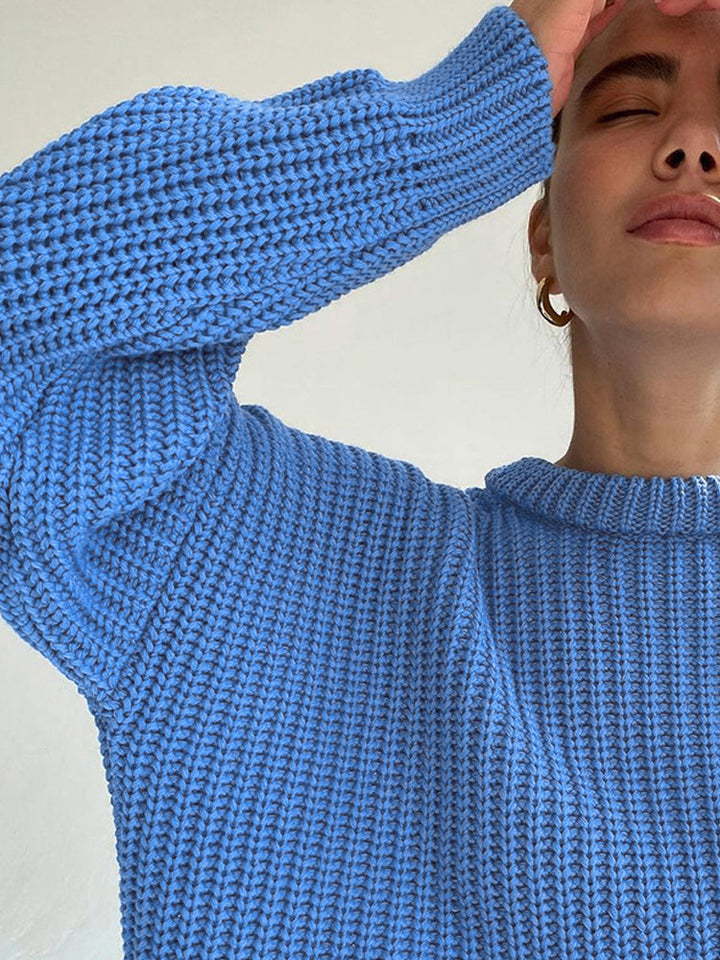 Stylish fall & winter oversized chunky knit sweater for women, versatile casual wear.