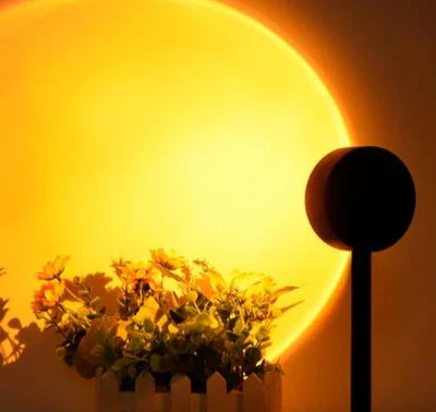 Versatile sunset projection lamp, a stylish home accent with 4 color options for aesthetic bedroom lighting.