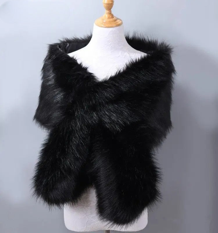 Stylish Aurora Wrap: Women's cozy plush shawl, a versatile luxury accessory for winter, evening, or casual elegance.