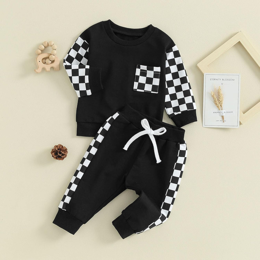 Baby jogger set, contrast elements, designed for maximum winter warmth.