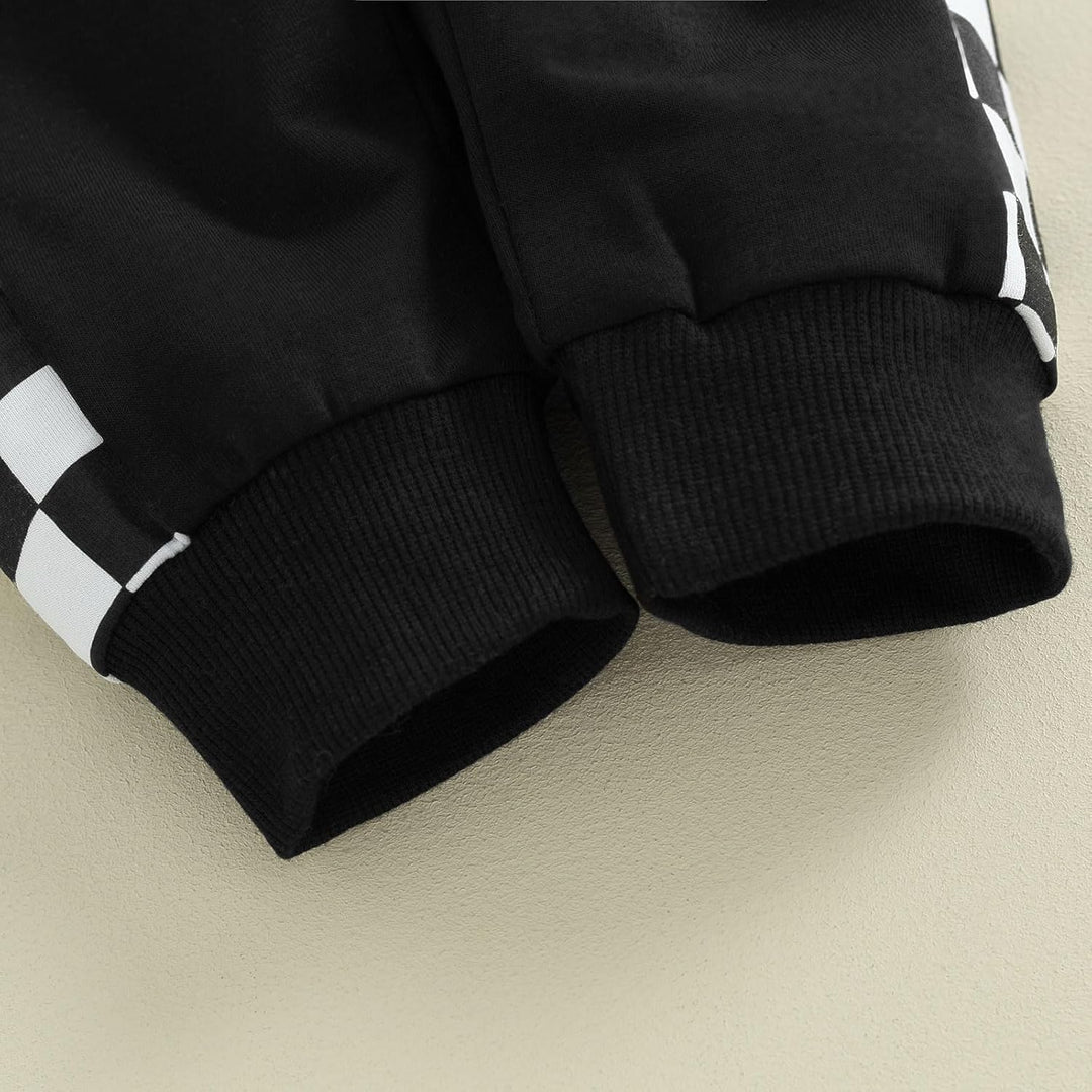 Baby jogger set, contrast sweatshirt and trousers, durable for crawling babies.