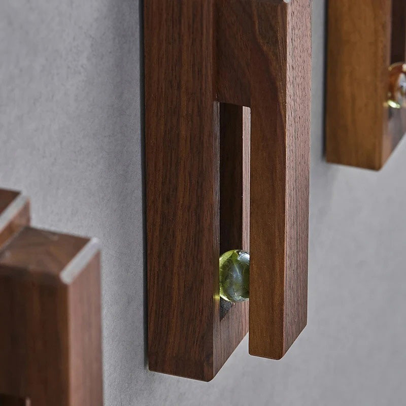 Practical wooden wall-mounted towel hook for bathroom storage & kitchen organization. Durable beech wood design.