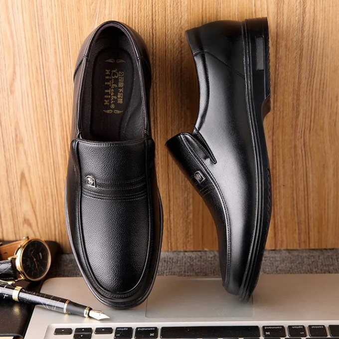 Comfortable men's slip-on dress shoe sole, designed for all-day professional office wear, formal events & special occasions.