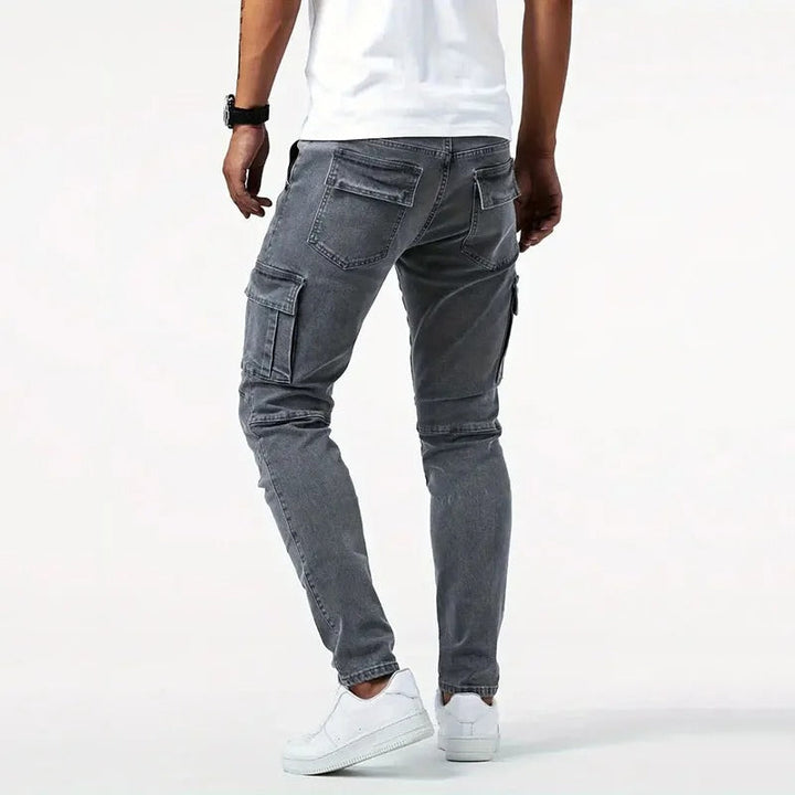 Men's black multi-pocket slim-fit cargo pants, durable stretch for ultimate utility and modern style.