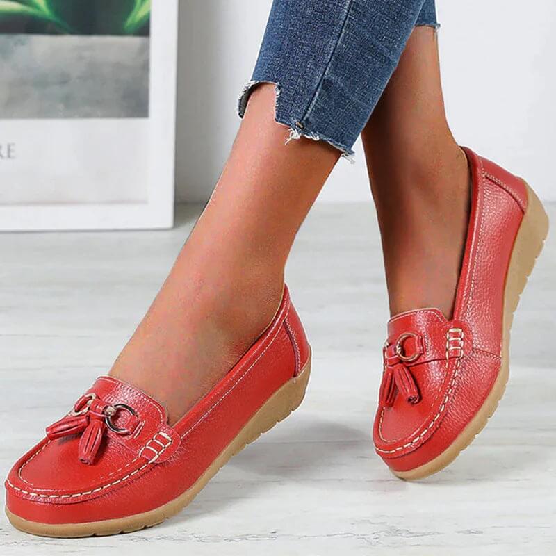 Versatile women's orthopedic loafers, perfect comfort shoes for casual outings or work wear.