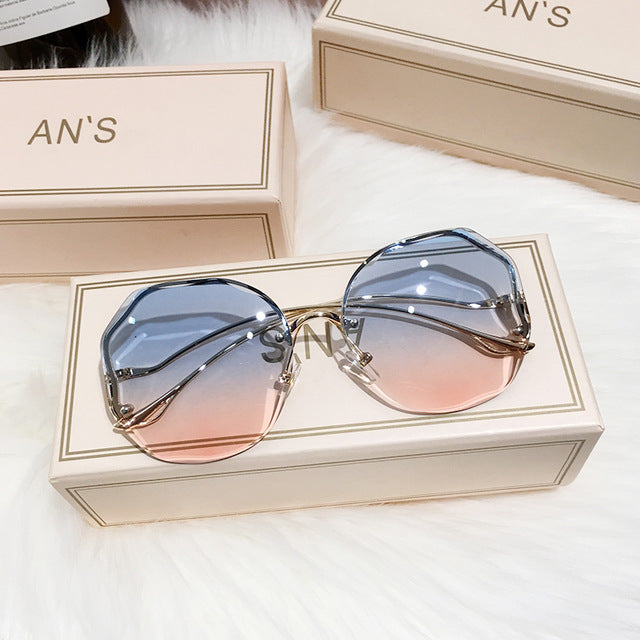 Boho ombre UV protection sunglasses for women with stylish gradient lenses, summer fashion accessory