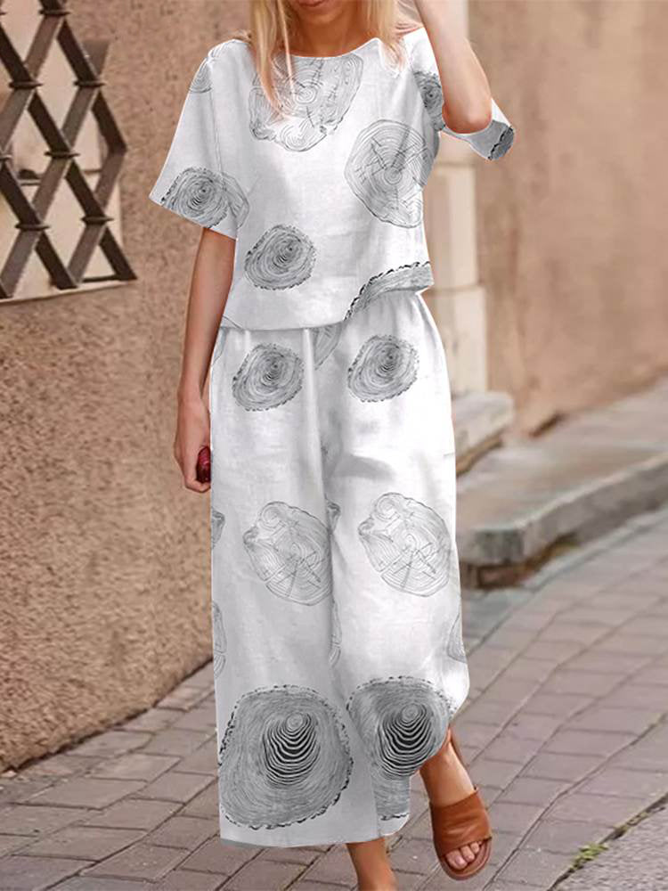 Plus size Zephyra boho chic cotton outfit, comfortable two-piece for vacation
