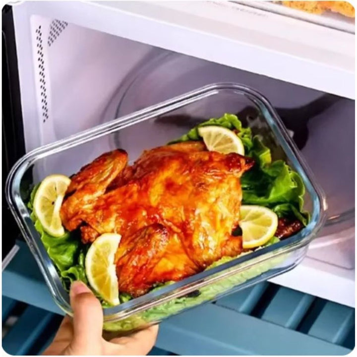 Durable borosilicate glass food container for daily meal prep. Airtight, leak-proof, and safe for oven, freezer, dishwasher.