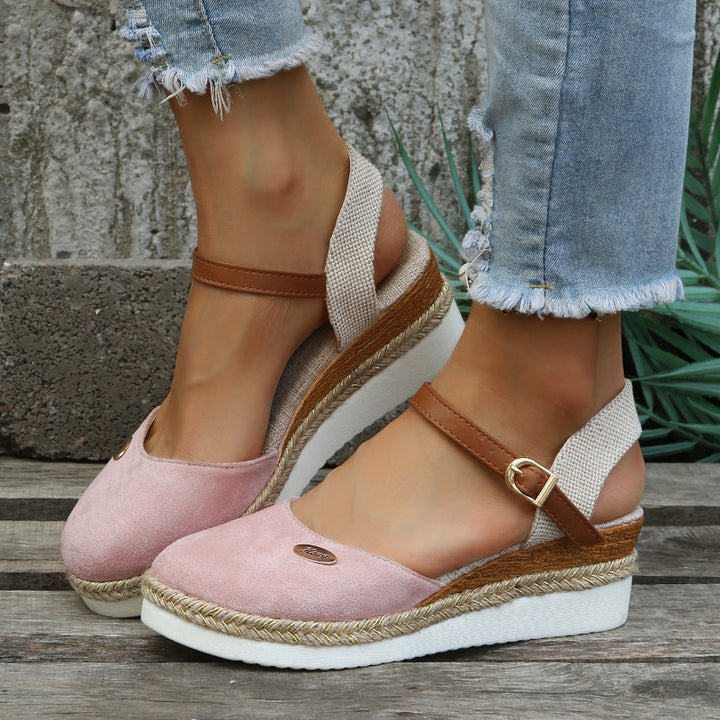 Brown orthopaedic women's espadrilles, featuring premium comfort and a fashionable, versatile design.