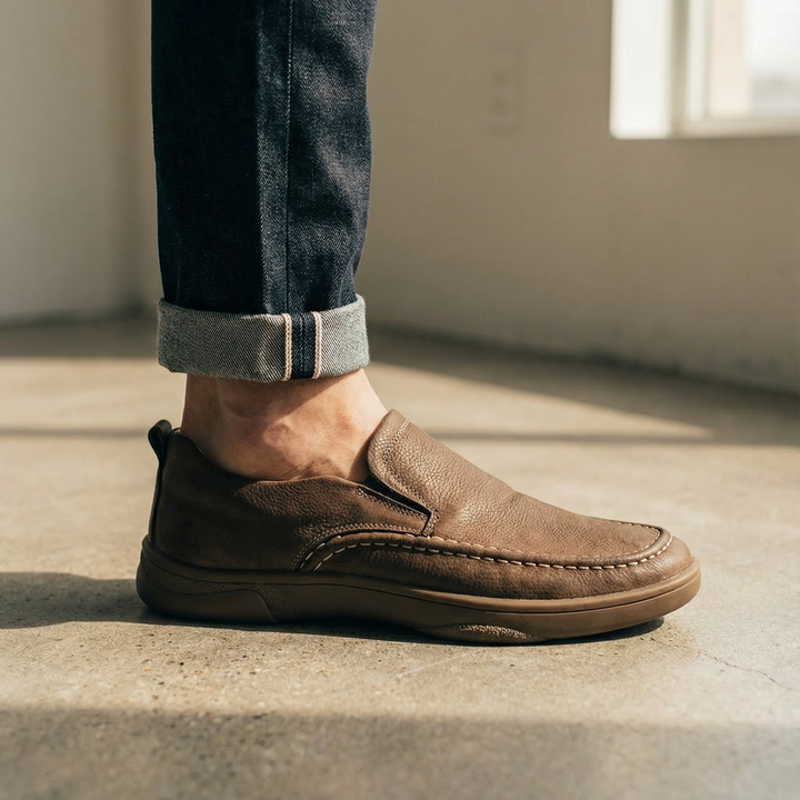 Durable brown men's loafers. Everyday slip-on shoes offering classic style & ultimate comfort for casual wear.