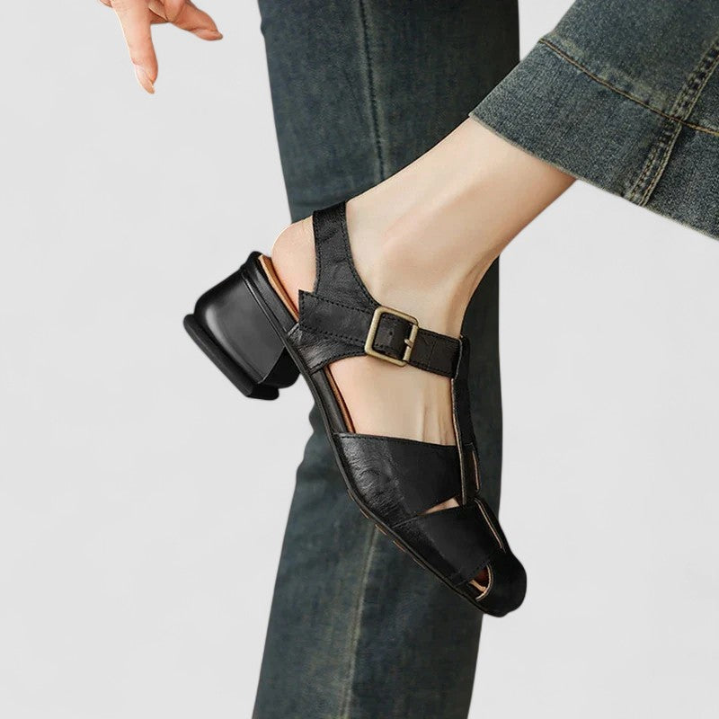 Orthopedic Mary Jane walking shoes for women, providing excellent arch support and lasting comfort.