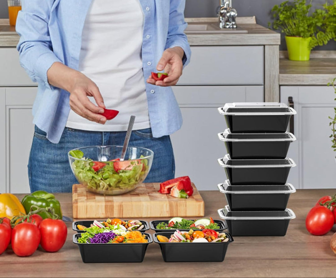 Bulk 50-piece reusable meal prep containers with clear lids, 700ml, for efficient food storage