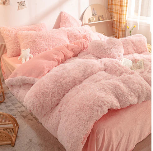 Warm flannel plush duvet cover, candy-colored for a cozy & luxurious bedroom.