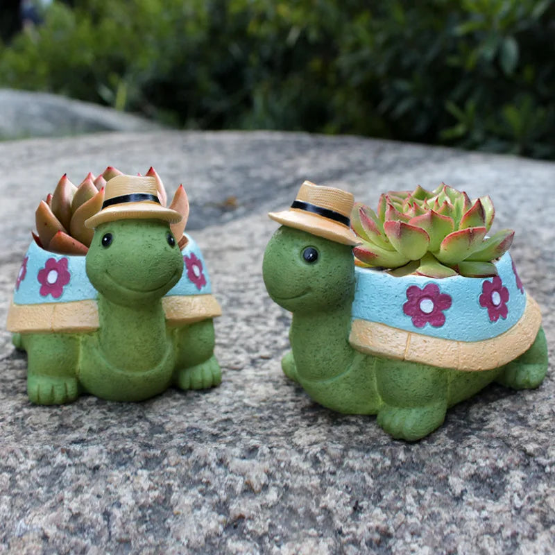 Cute turtle plant pot, a charming gift for garden lovers. Versatile indoor & outdoor succulent planter. Home decor.