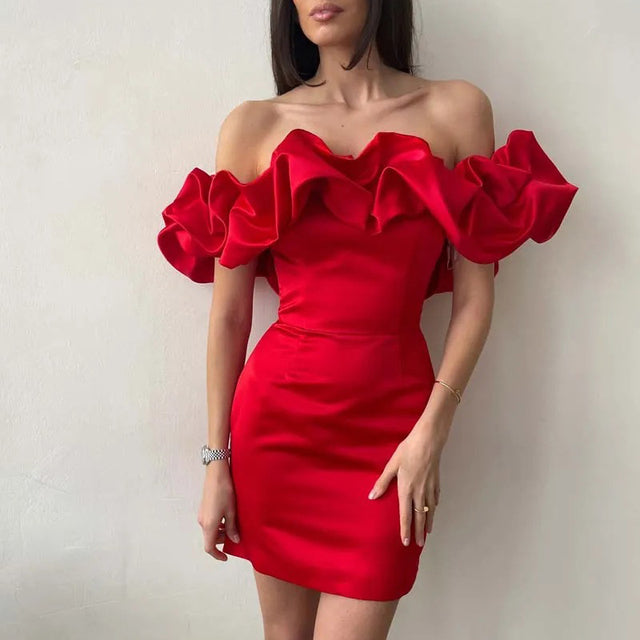 Sophisticated women's asymmetrical one-shoulder party dress, flattering fit, perfect for elegant events.