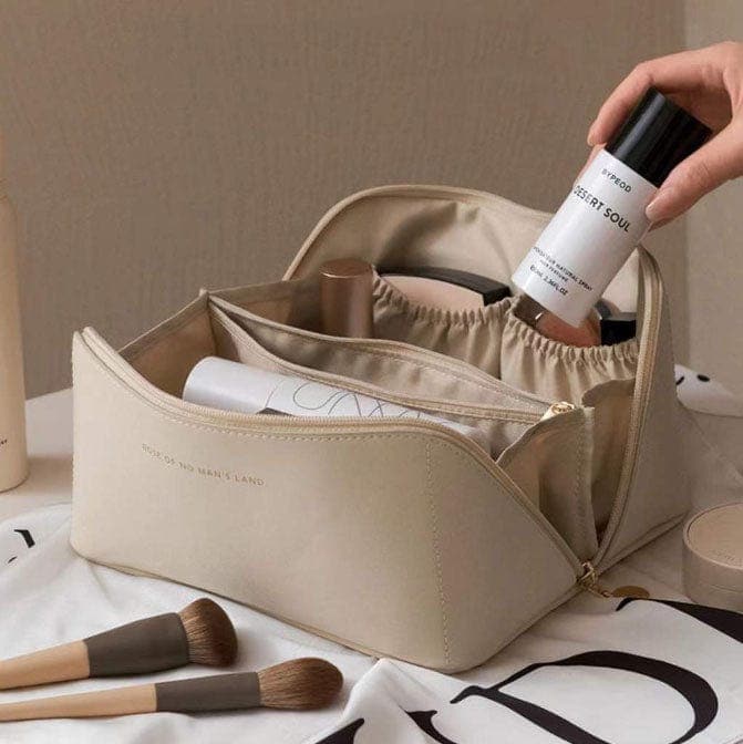 New women's travel cosmetic bag, a spacious storage solution for makeup and daily beauty essentials.