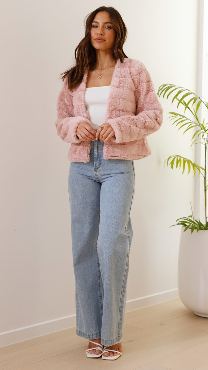 Ladies' chic cropped jacket, a versatile piece for fall trends & winter fashion.