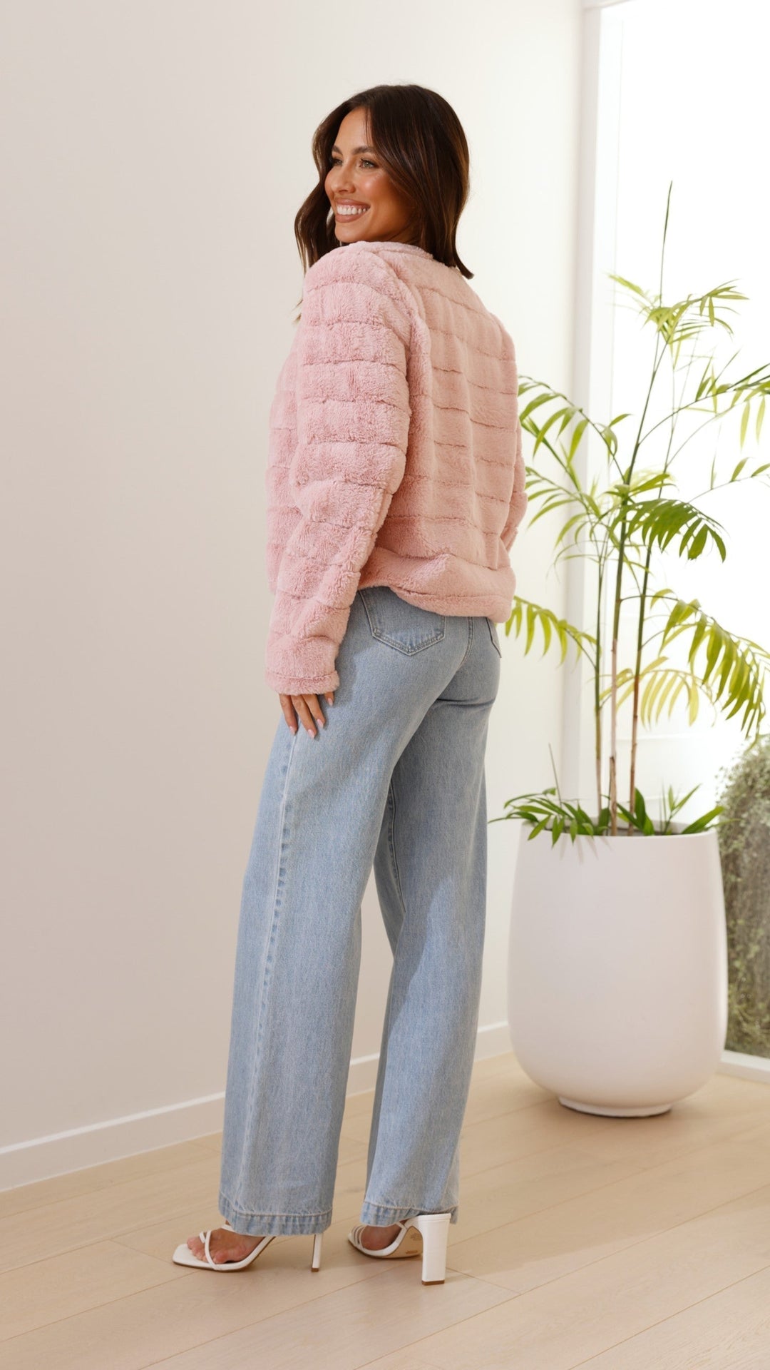 Striped cropped jacket, a must-have women's top for fall & winter fashion.