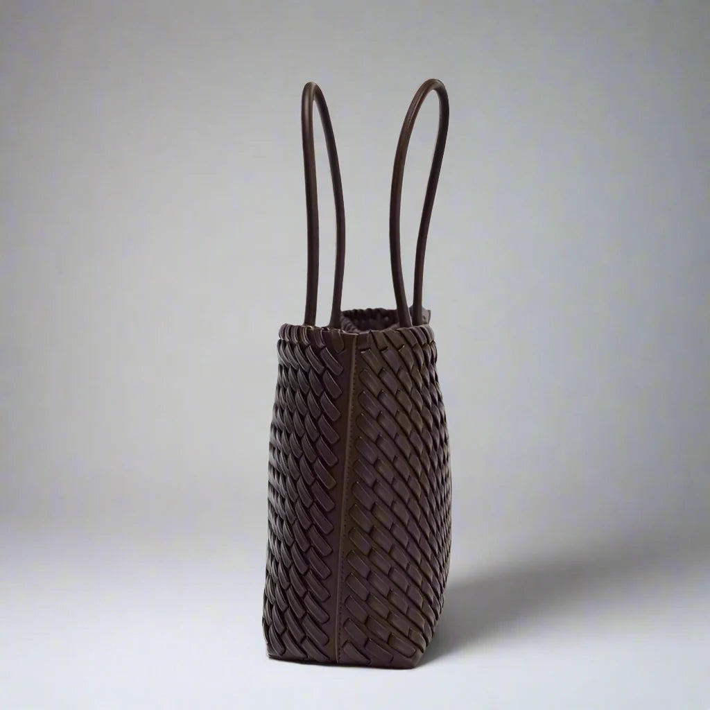 Stylish Black Women's Handbag, a versatile everyday carry fashion accessory.