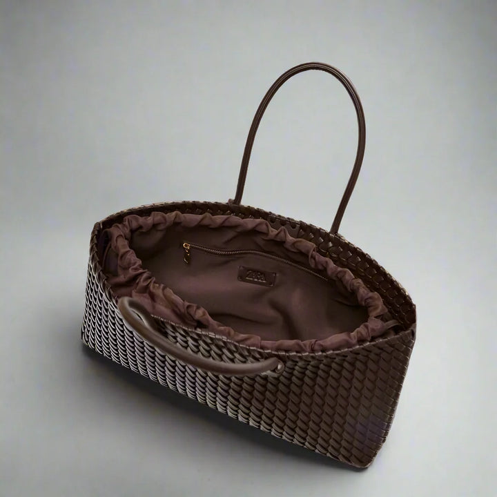 Chic Beige Everyday Carry Handbag, perfect women's fashion accessory.