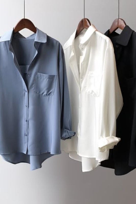 Lightweight women's flowy blouse, a comfortable and chic top for spring and summer fashion.