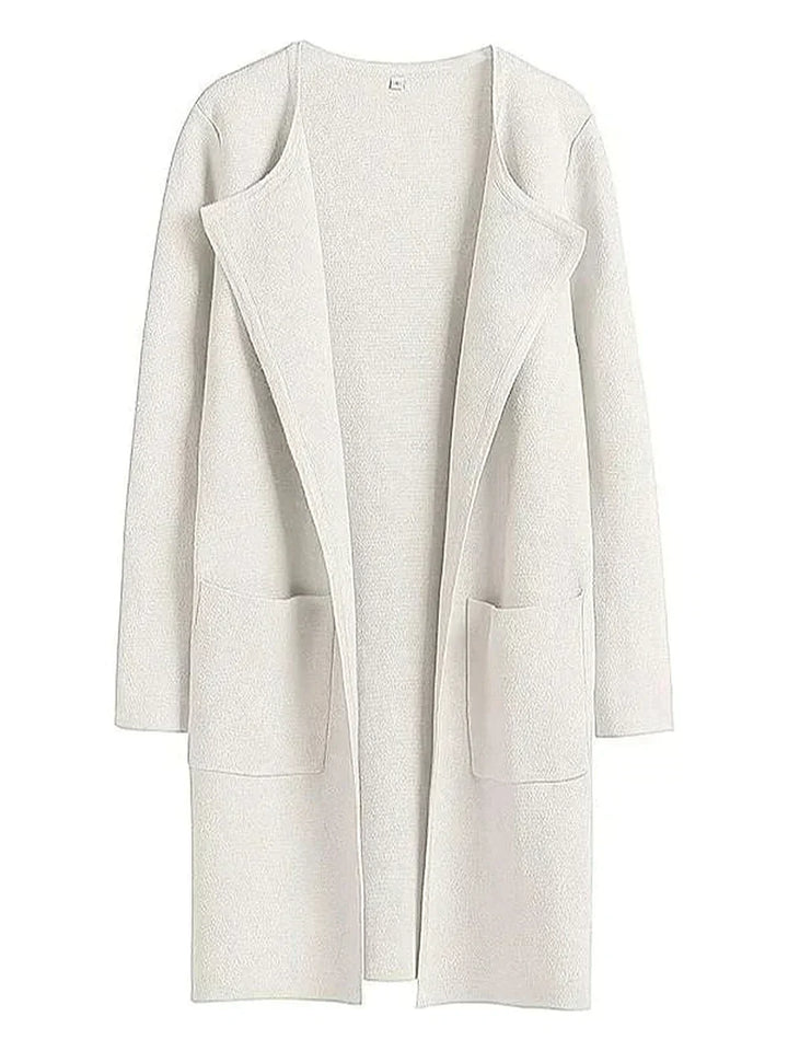 Elegant women's versatile cardigan, ideal for both formal and casual settings.