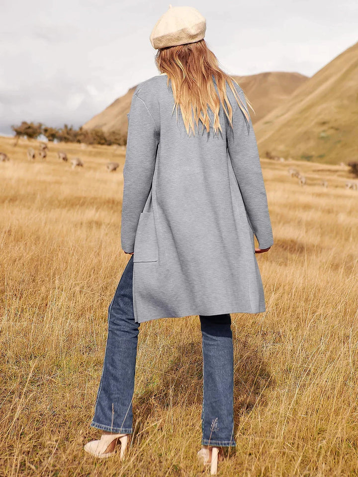 Comfortable women's knitwear cardigan, an essential for cozy winter fashion.