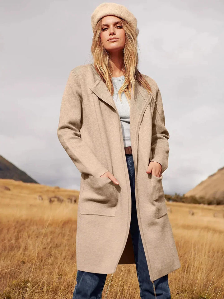 Stylish women's chic knitwear cardigan, ideal for elegant outerwear.
