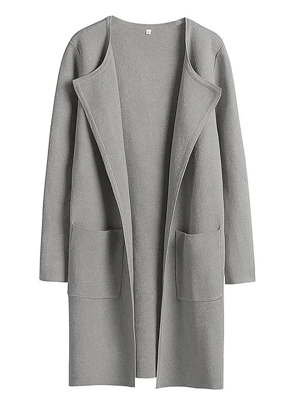 Versatile women's elegant knitwear cardigan, ideal for chic winter fashion.