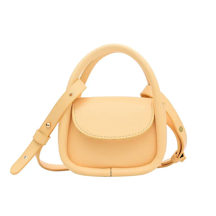 Chic and versatile women's leather crossbody bag with adjustable strap for all occasions.