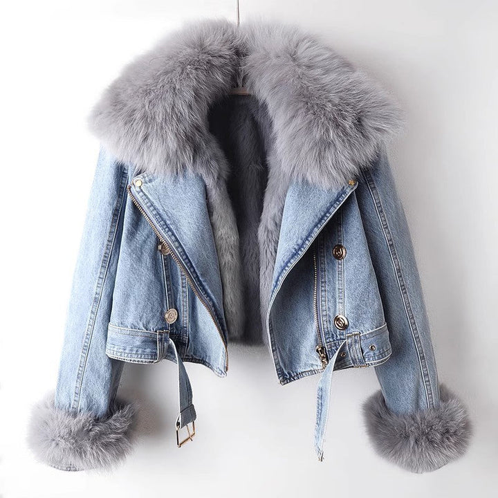 Chic women's light blue cropped jacket with detachable collar, perfect for stylish casual outerwear.