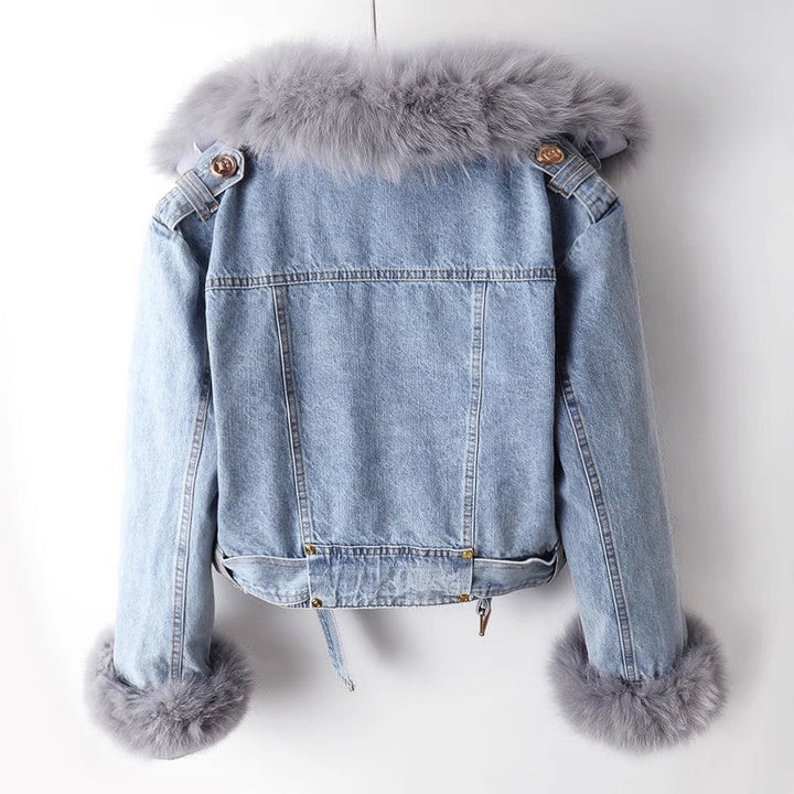 Modern women's cropped jacket in light blue, chic casual outerwear with a versatile detachable collar design.