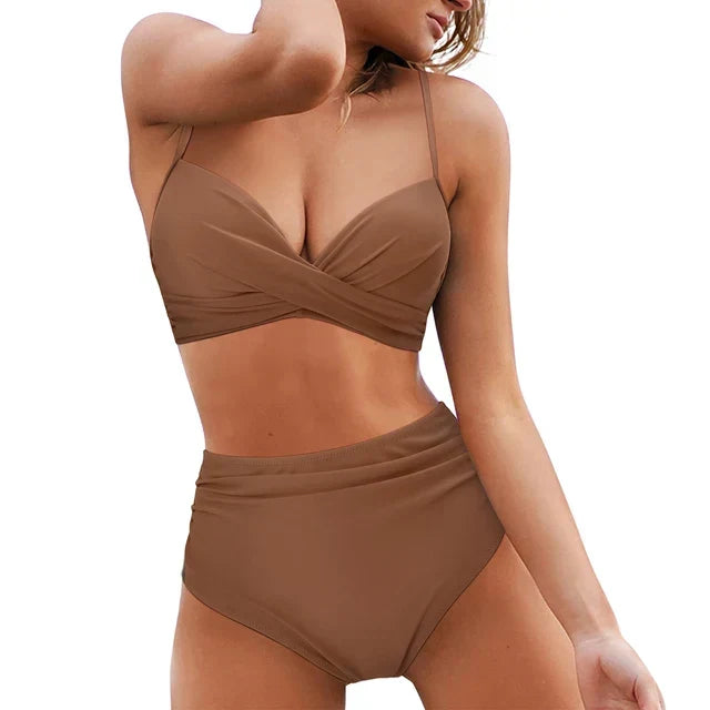 Side view: Women's quick-dry Mila bikini set, offering comfort & a flattering silhouette.