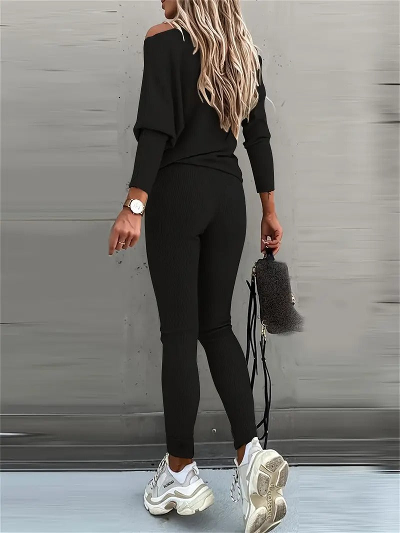 Versatile women's two-piece ribbed set; a chic top and high-waisted pants for elegant casual wear or travel.