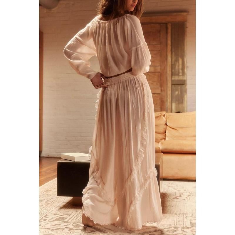 Elegant women's ruffle lounge set, a two-piece wide-leg outfit. Ideal for chic resort wear & effortless casual style.