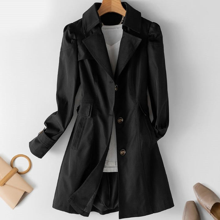Elegant all-season women's blazer, a timeless layering piece for trendy and professional fashion.