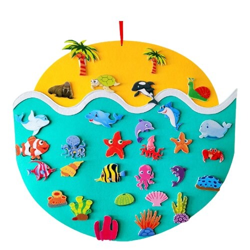 Vibrant felt board & diverse animal adventure pieces for kids' reusable, imaginative story building.