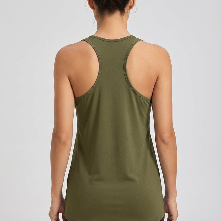 Claire sports top for women, sleeveless and made from stretch fabric, an essential for any gym bag