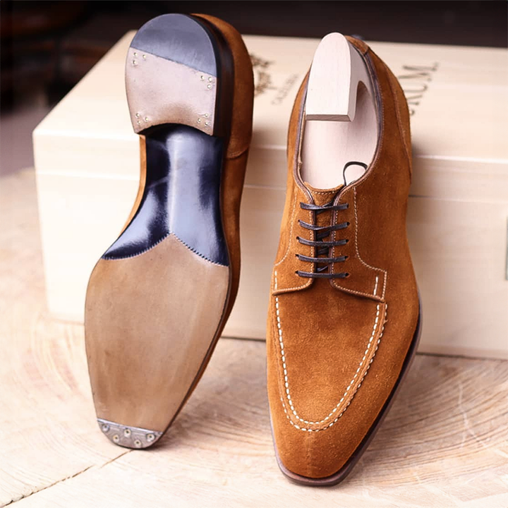 Versatile Men's Classic Oxford dress shoes, ideal for professional, business, formal wear & elegant style.