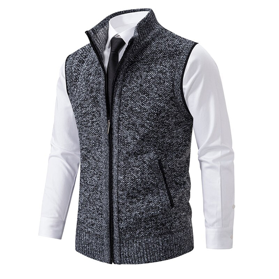 Trendy men's gilet vest in a versatile shade, enhancing any man's wardrobe.
