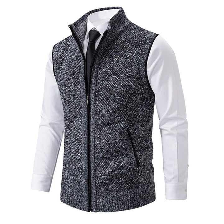 Trendy men's gilet vest in a versatile shade, enhancing any man's wardrobe.