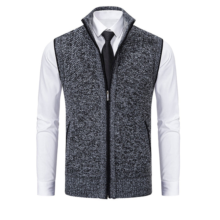 Comfortable black gilet for men, offering warmth without restricting movement.